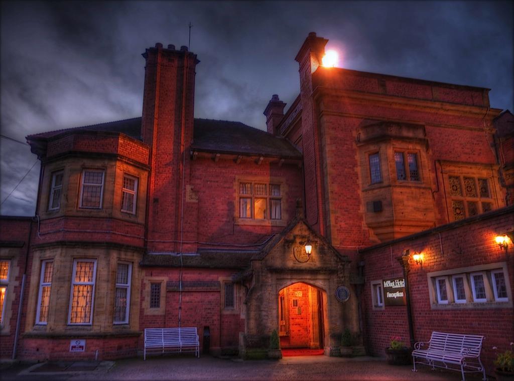 The Mount Country Manor Hotel & Golf Wolverhampton Extérieur photo
