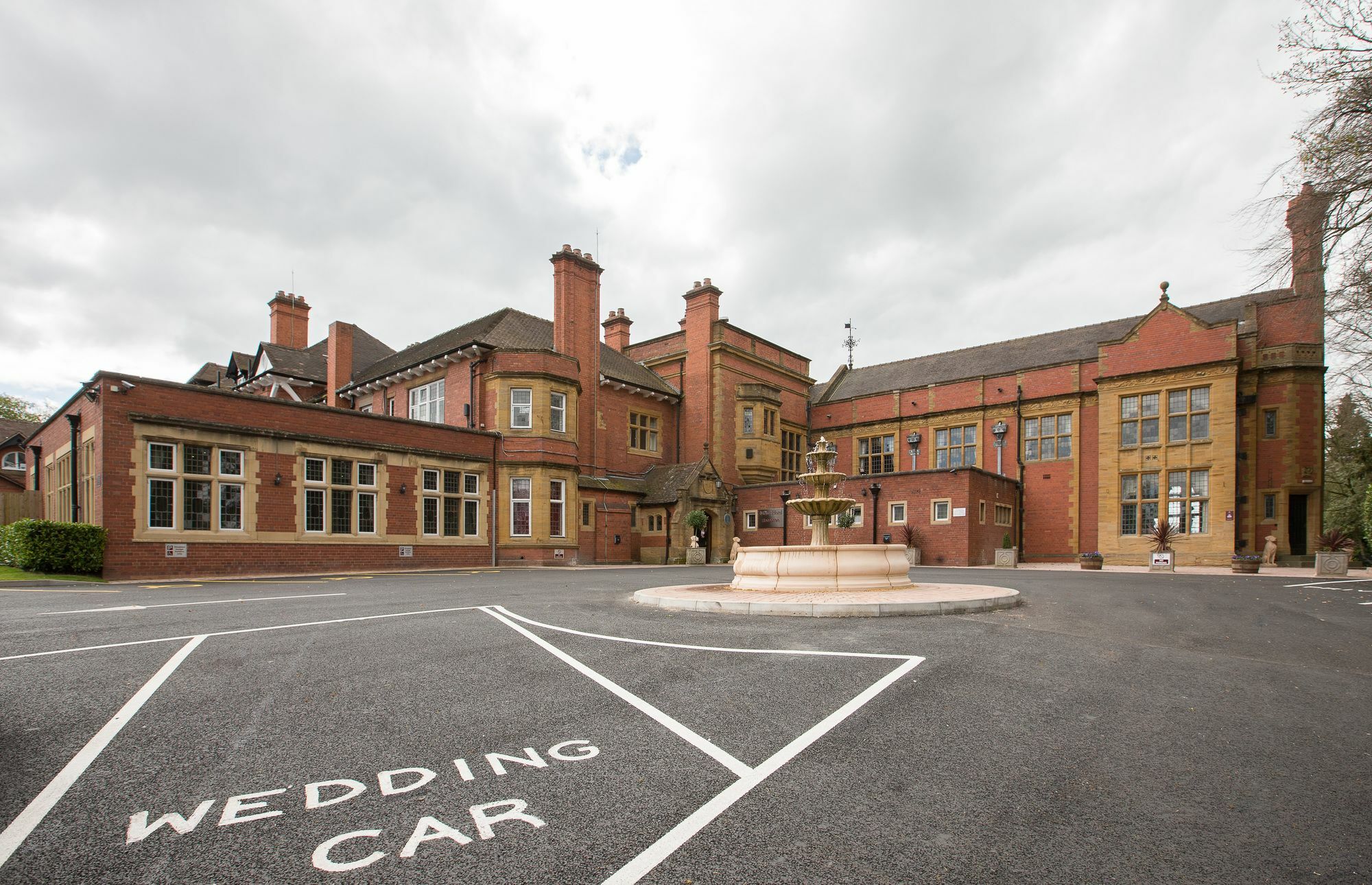 The Mount Country Manor Hotel & Golf Wolverhampton Extérieur photo
